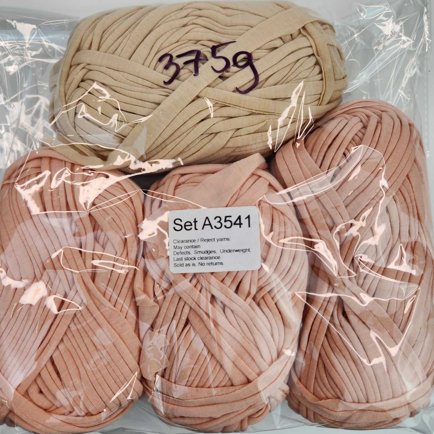 T-Shirt Yarn TSP Clearance / Reject yarns (4 balls per pack) Benang Kait