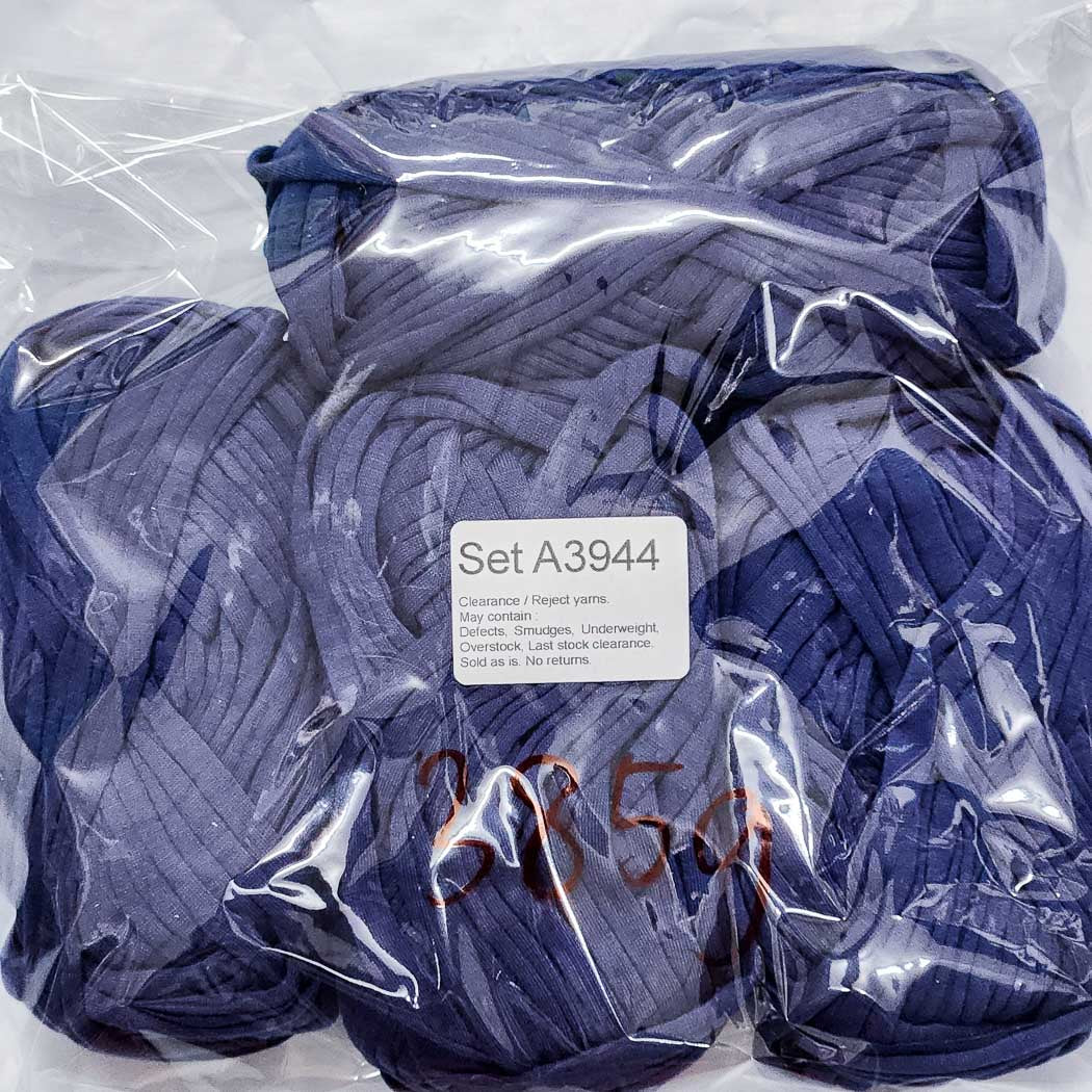 T-Shirt Yarn TSP Clearance / Reject yarns (4 balls per pack) Benang Kait