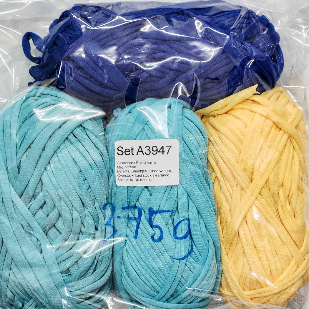 T-Shirt Yarn TSP Clearance / Reject yarns (4 balls per pack) Benang Kait