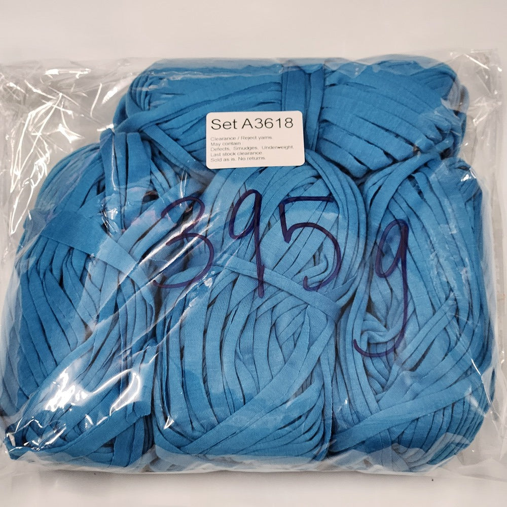 T-Shirt Yarn TSP Clearance / Reject yarns (4 balls per pack) Benang Kait