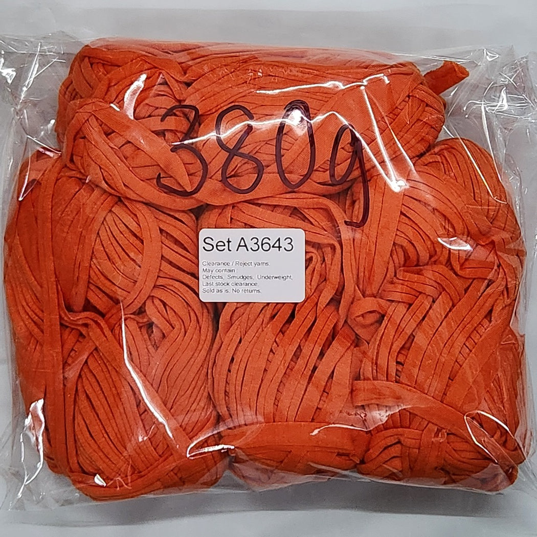 T-Shirt Yarn TSP Clearance / Reject yarns (4 balls per pack) Benang Kait