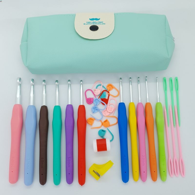 11 pcs Crochet Hook Set with Accessories And Case (2.0mm-8.0mm) Green